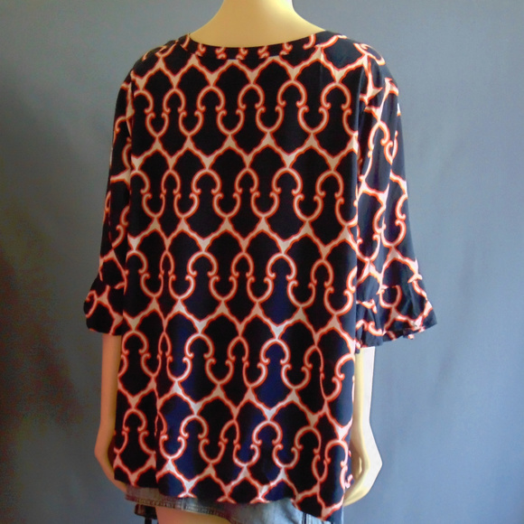 Crown & Ivy Navy Orange Rayon Popover Top 3X - Picture 4 of 5